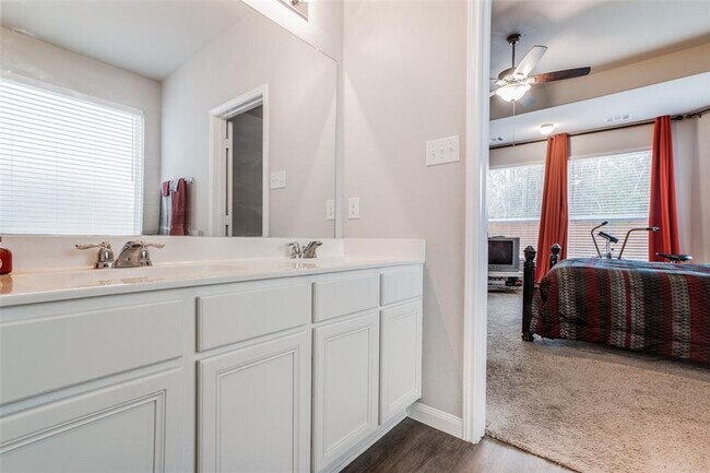 Building Photo - Looking for your first home or your forever home, the open floor plan on this beautiful home in t...