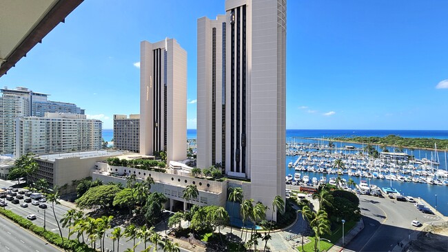 Building Photo - 1676 Ala Moana Blvd