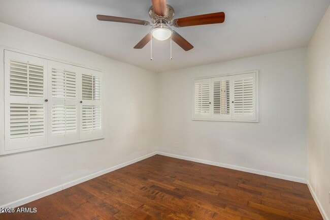 Building Photo - 7340 N 7th Ave