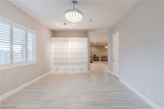 Building Photo - 5838 Exbury Gardens Ct