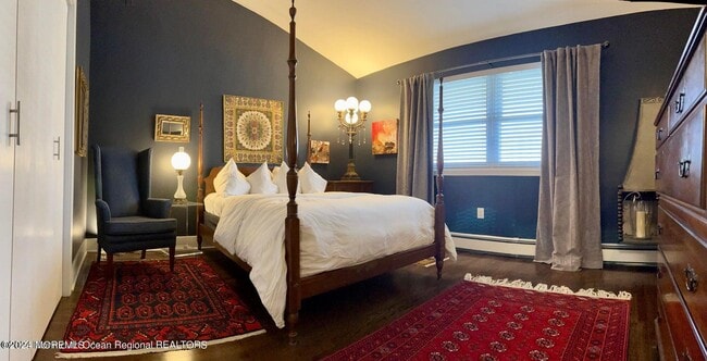 Building Photo - 301 Sixth Ave