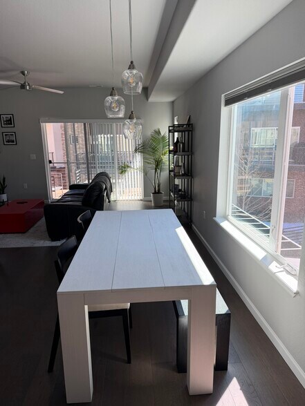 Building Photo - 1746 Creek Edge Vw