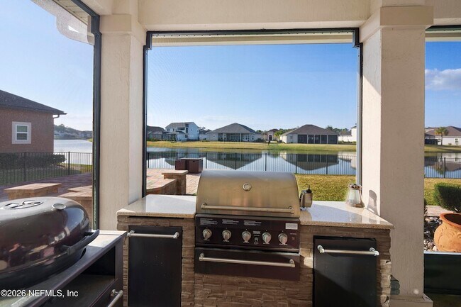 Building Photo - 504 E Kesley Ln