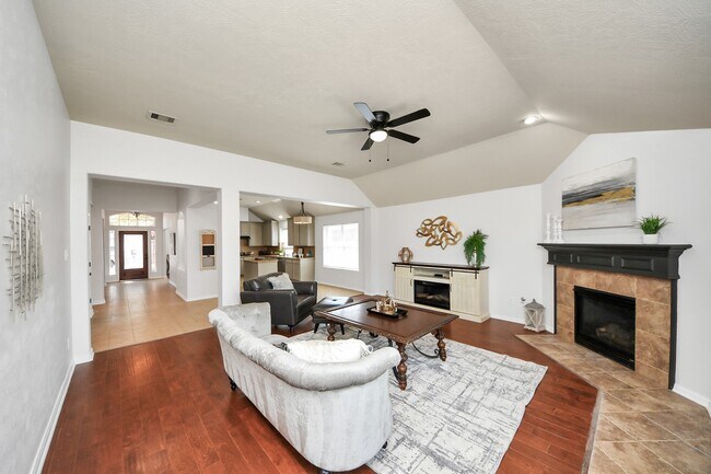 Building Photo - 15122 Heron Meadow Ln