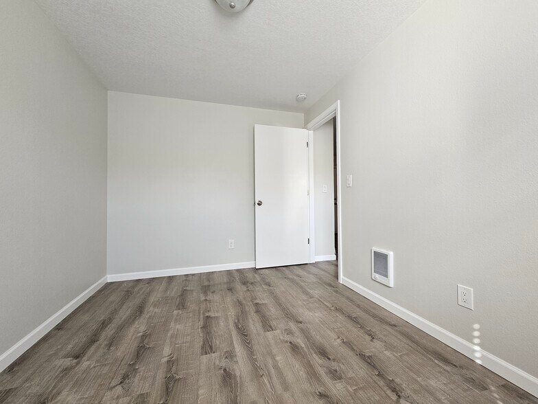 Bedroom - 3220 SE Rockwood St