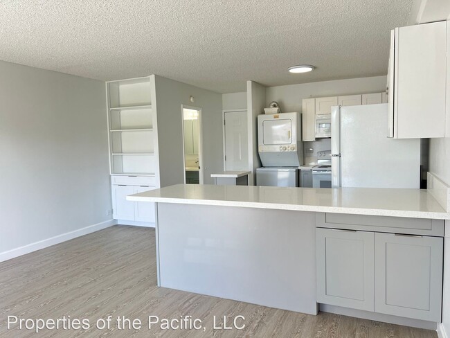 Building Photo - 1 br, 1.5 bath House - 1333 Heulu Street, ...