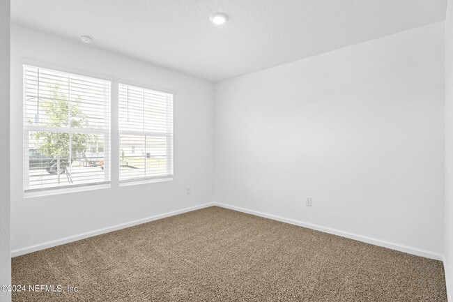 Building Photo - 197 Ardila Cir