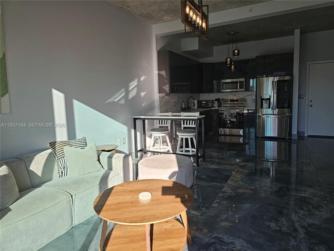 Building Photo - 234 NE 3rd St