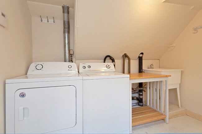 Building Photo - 544 Mississippi St