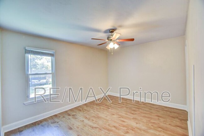 Building Photo - 1514 Snowbird Ct
