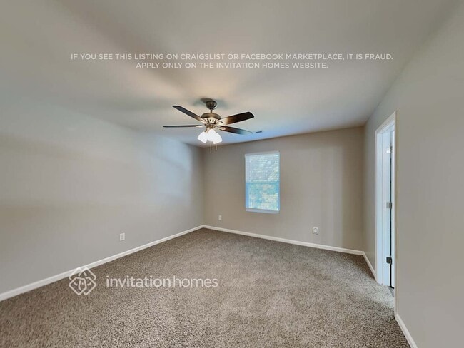 Building Photo - 903 Mathis Ave