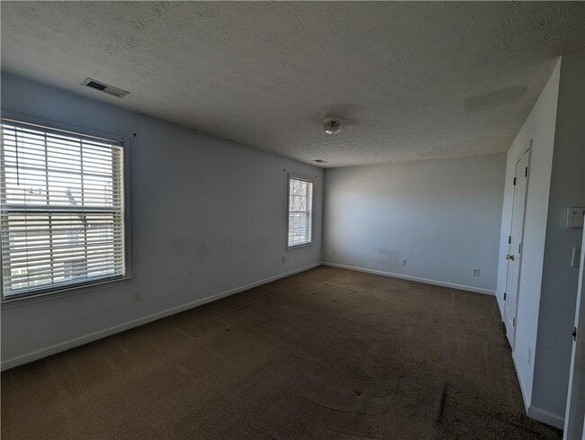 Building Photo - 158 Haven Oak Way