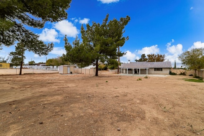 Building Photo - Recently Renovated Home