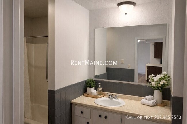 Building Photo - 24 Wenbelle Dr