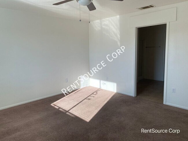 Building Photo - 34675 Pso Del Valle