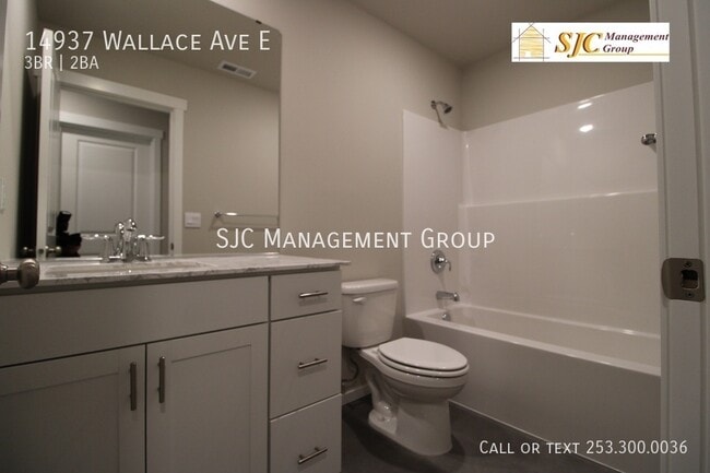 Building Photo - 14937 Wallace Ave E