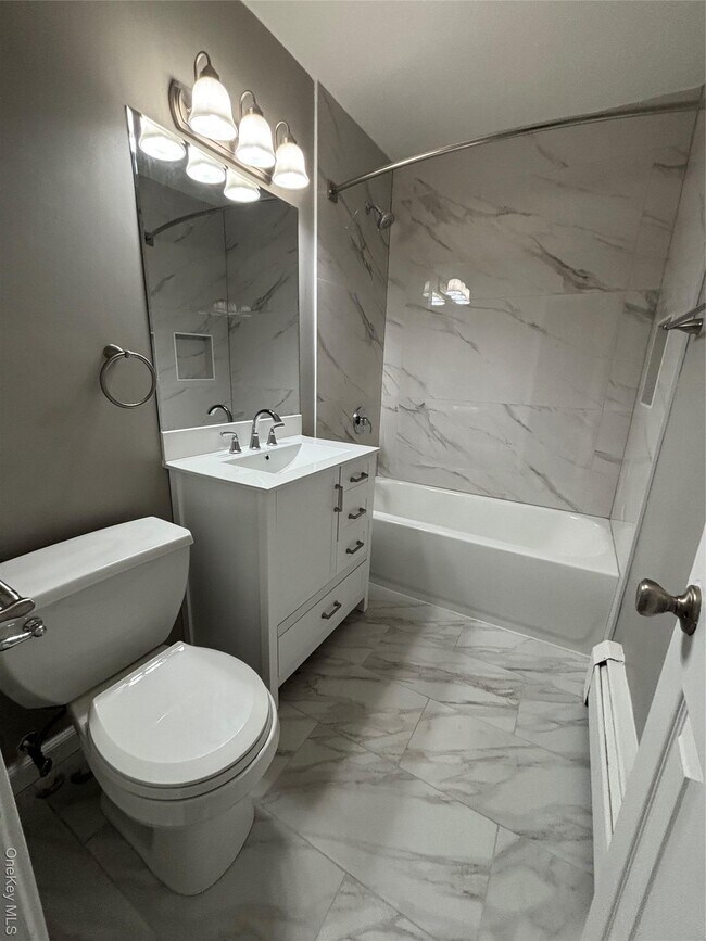 Building Photo - 43 Tanager Rd