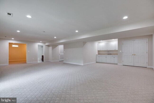 Building Photo - 13646 Sweet Woodruff Ln