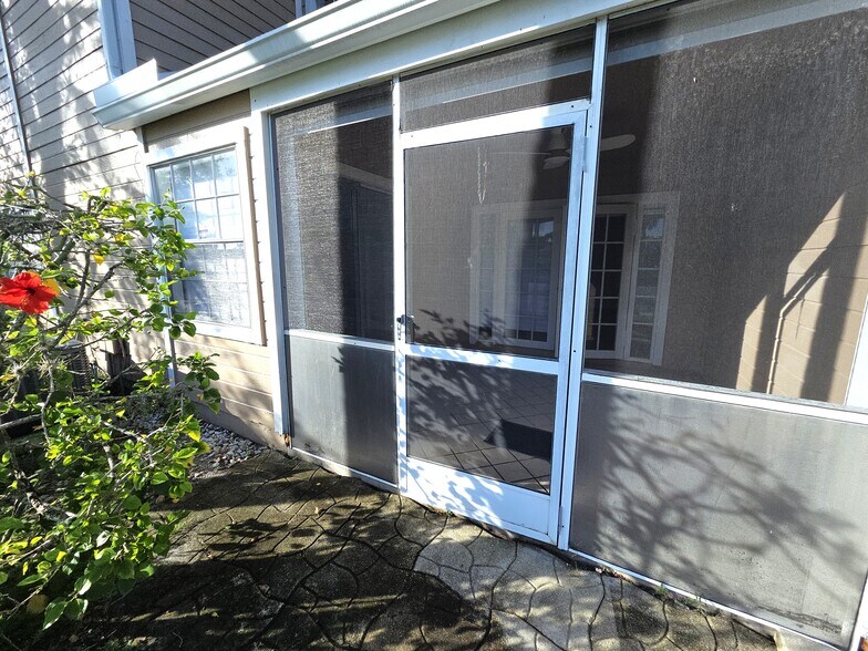 Building Photo - 5305 Buckhead Cir