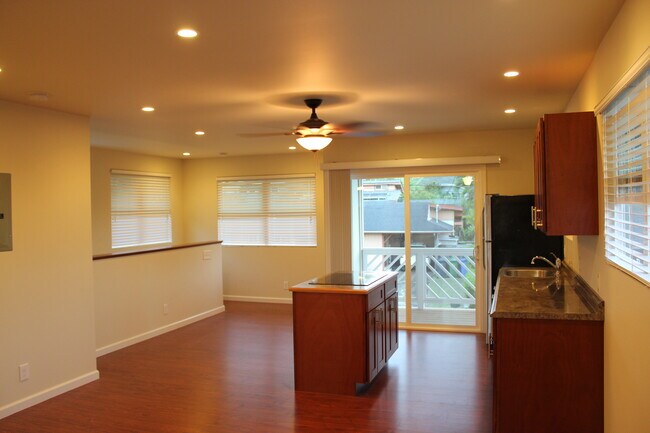 Primary Photo - 1171 Uluopihi Loop