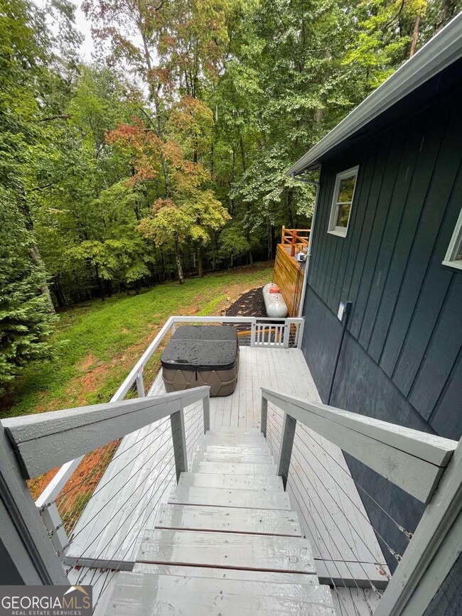 Building Photo - 226 Mountain View Ct