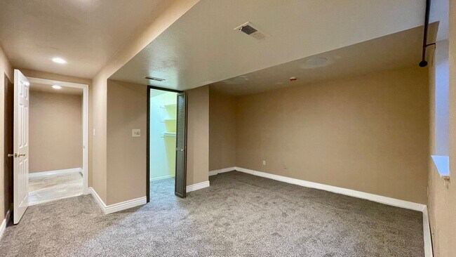 Building Photo - Mountain Views & Resort-Style Living Await!