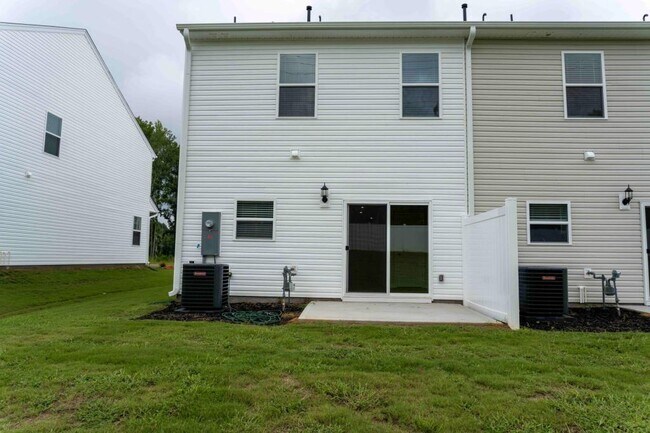 Building Photo - 173 Randwick Ln