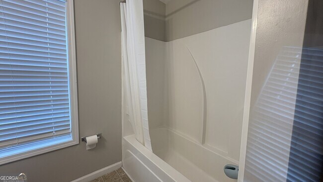 Building Photo - 1454 Persimmon Trce