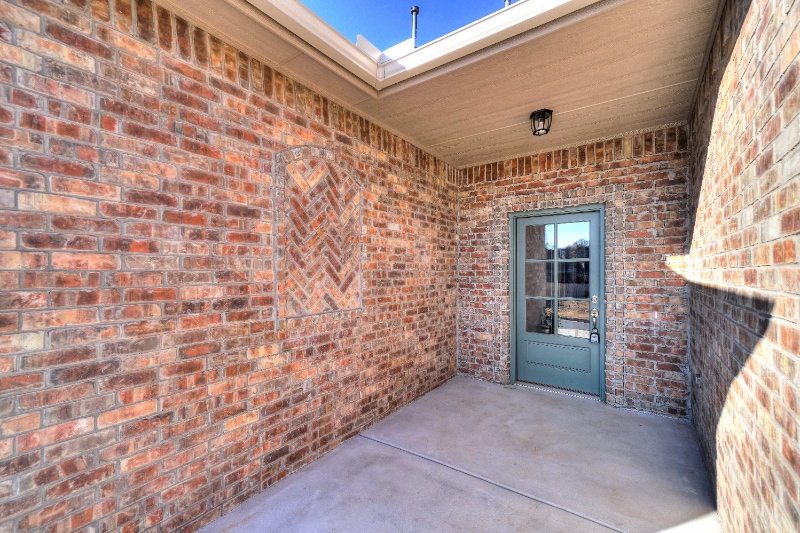 Building Photo - 2909 Tranquilo Ln