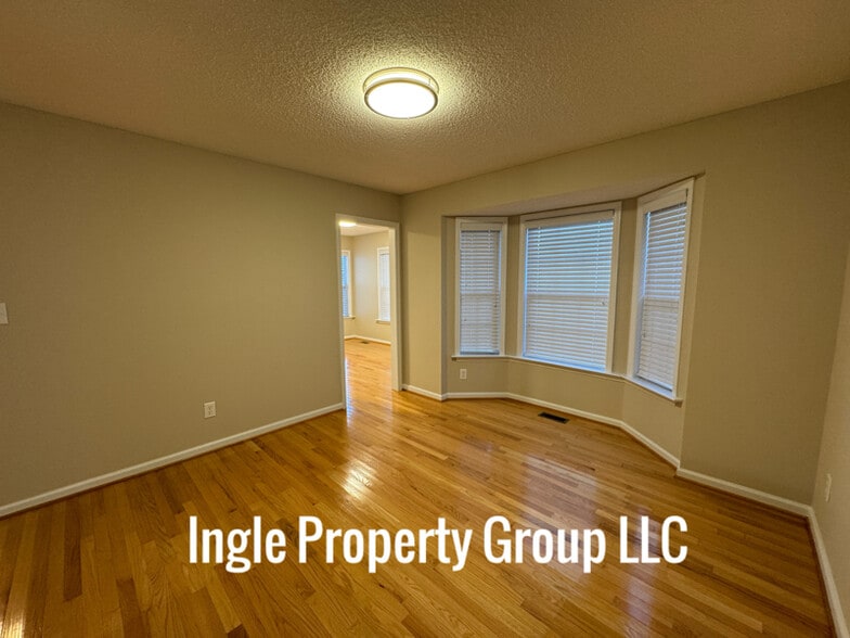 Building Photo - 18 Shapiro Ct