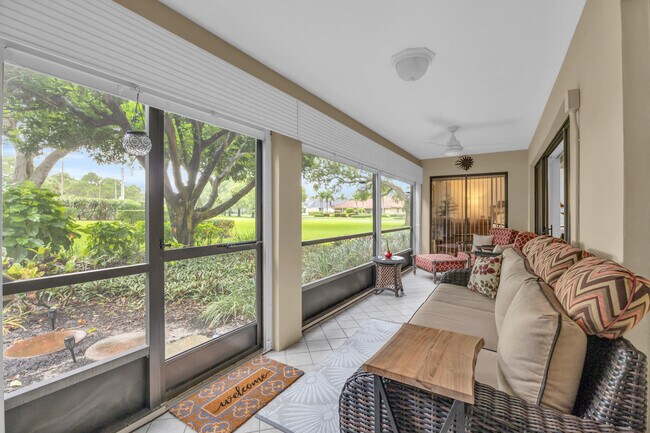 Building Photo - 25 SE Turtle Creek Dr