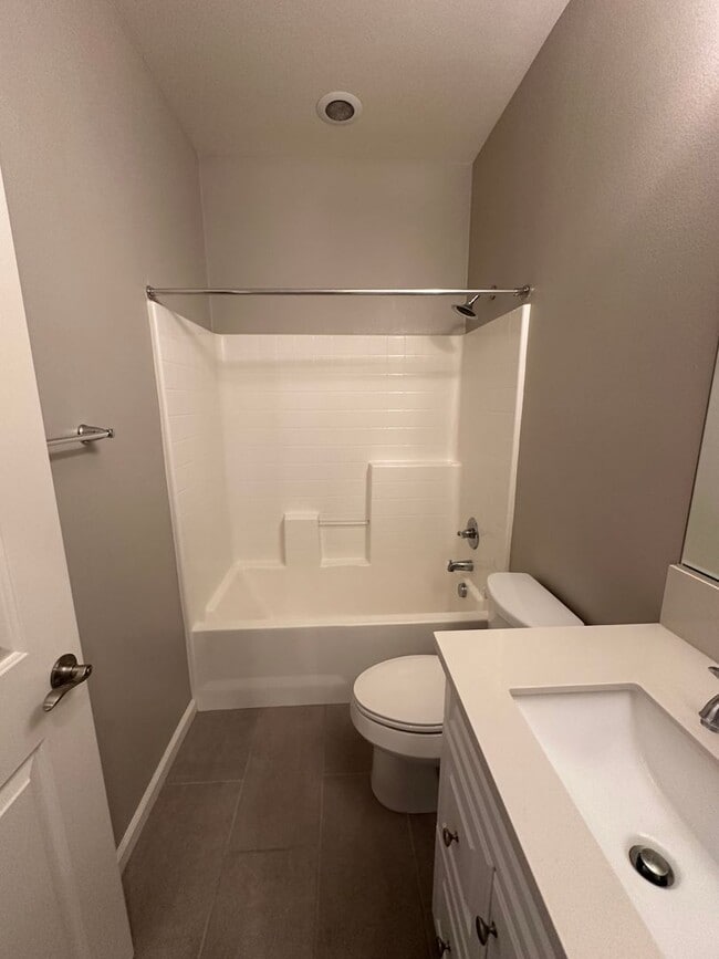 Building Photo - Upgraded 3 Bedroom Condo in South Temecula