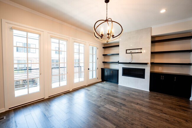 Building Photo - Luxury Reston Rental