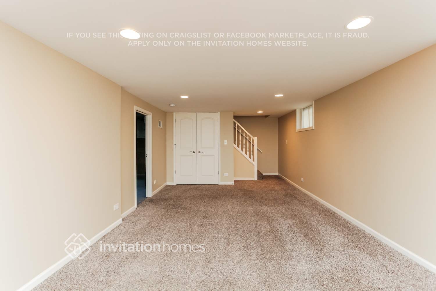 Building Photo - 9542 S Sacramento Ave