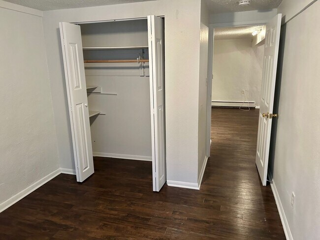Building Photo - Cozy 1 Bed 1 Bath Apartment
