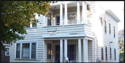 Building Photo - 141 Pembroke Ave