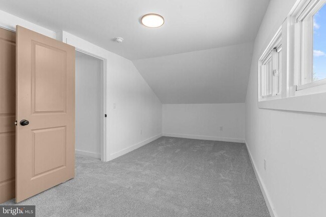 Building Photo - 139 Ivy Hill Rd