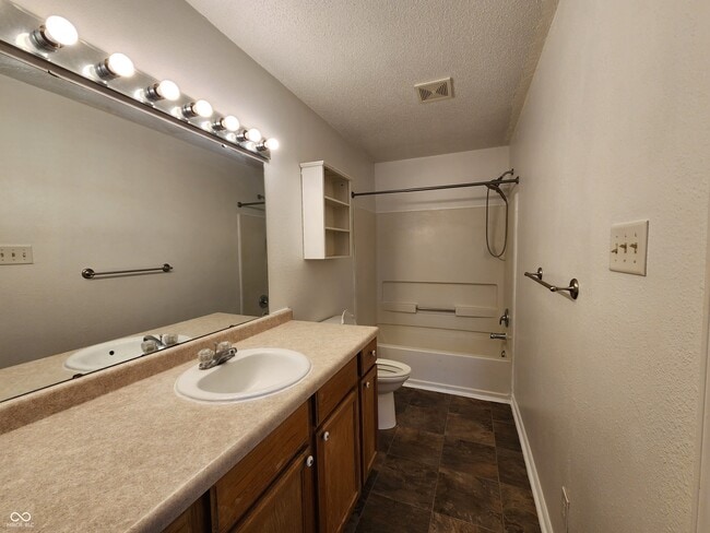 Building Photo - 16706 Aulton Dr