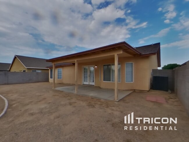 Building Photo - 40237 N Jodi Dr