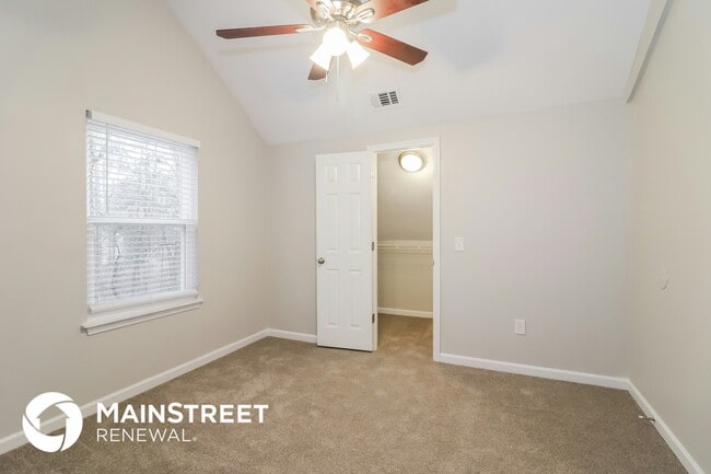 Building Photo - 3196 Warrenton Ct