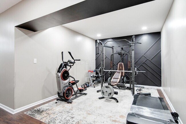 Building Photo - 7181 Fenwick St NW