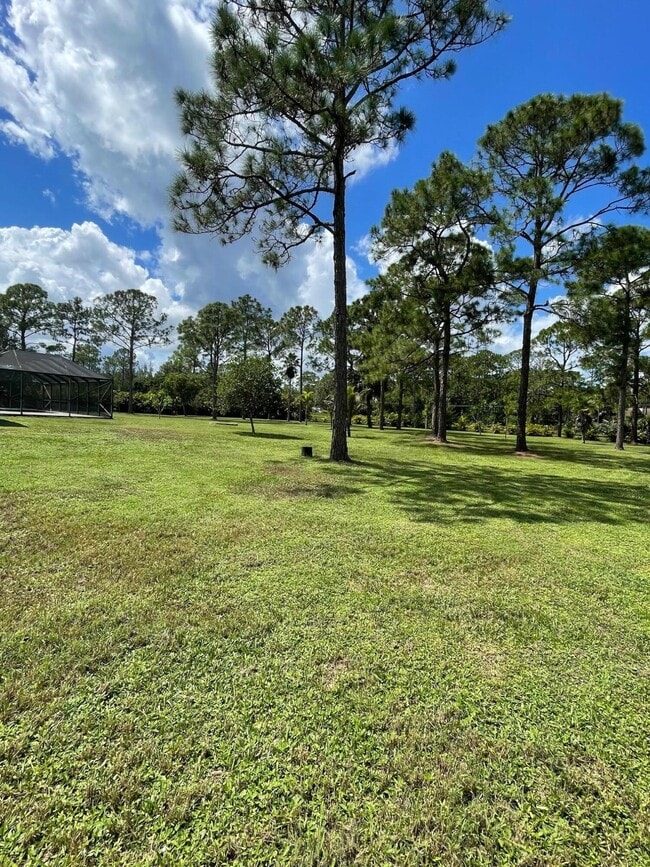 Building Photo - 14087 Coco Plum Rd