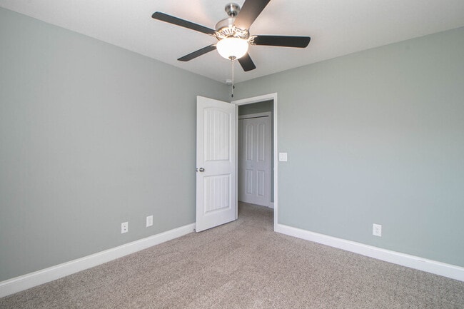 Building Photo - 1201 Morstead Dr