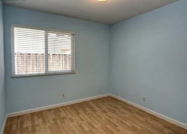 Building Photo - Charming 3-Bedroom Home in Fremont!!