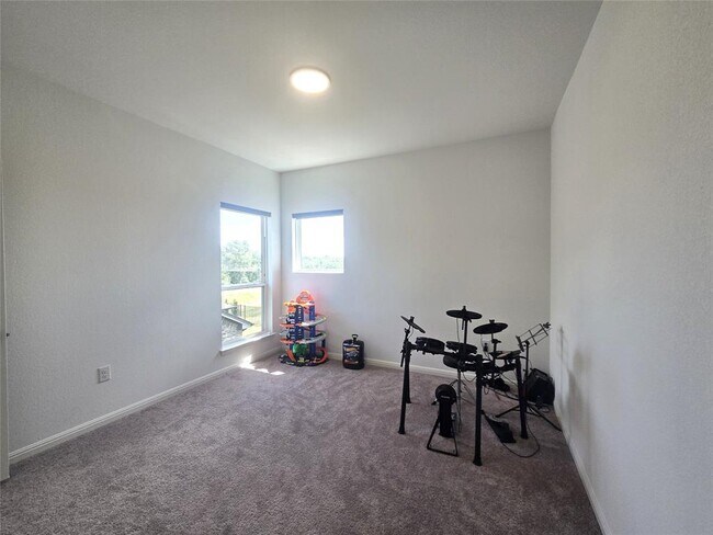 Building Photo - 2319 Cantata Cv
