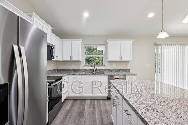 Building Photo - 10687 N Adler Dr