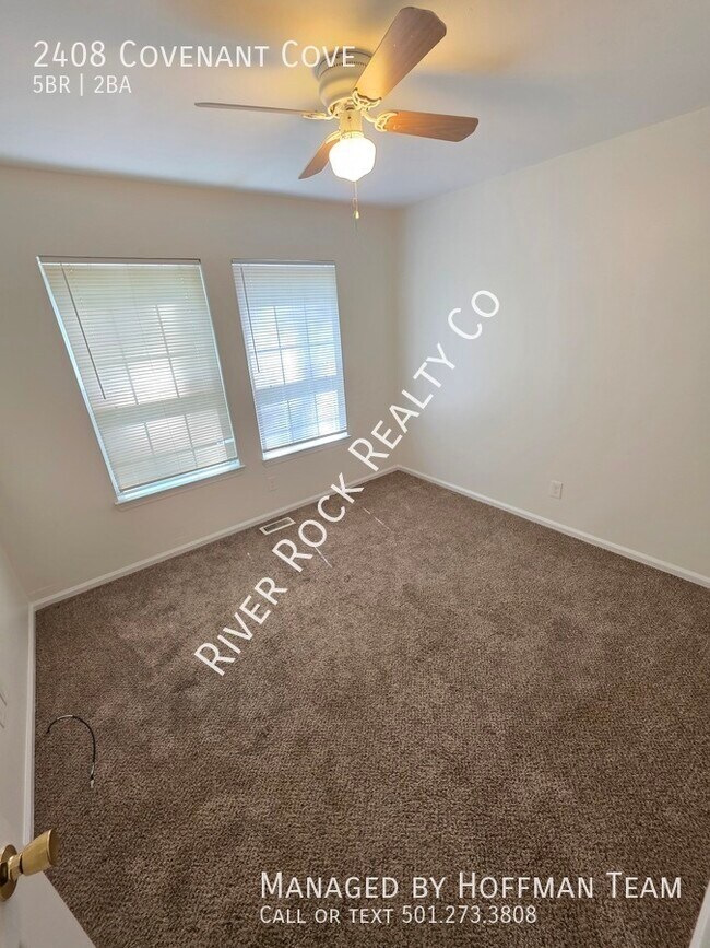 Building Photo - 2408 Covenant CV
