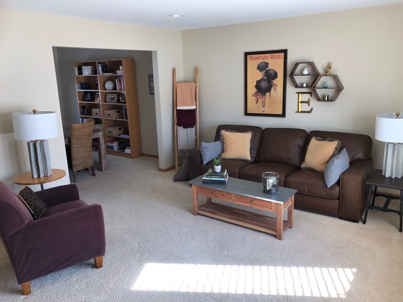 Building Photo - 2647 59th St NW