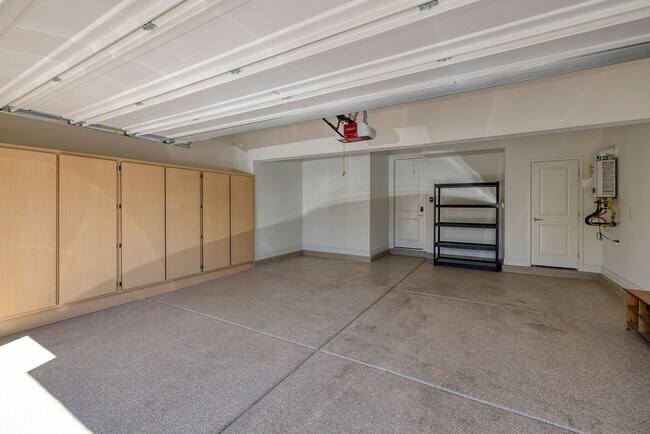 Building Photo - 55 or Older - Guard Gated Community in Sum...