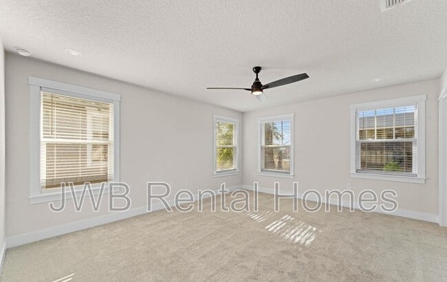 Building Photo - 1631 Boulevard